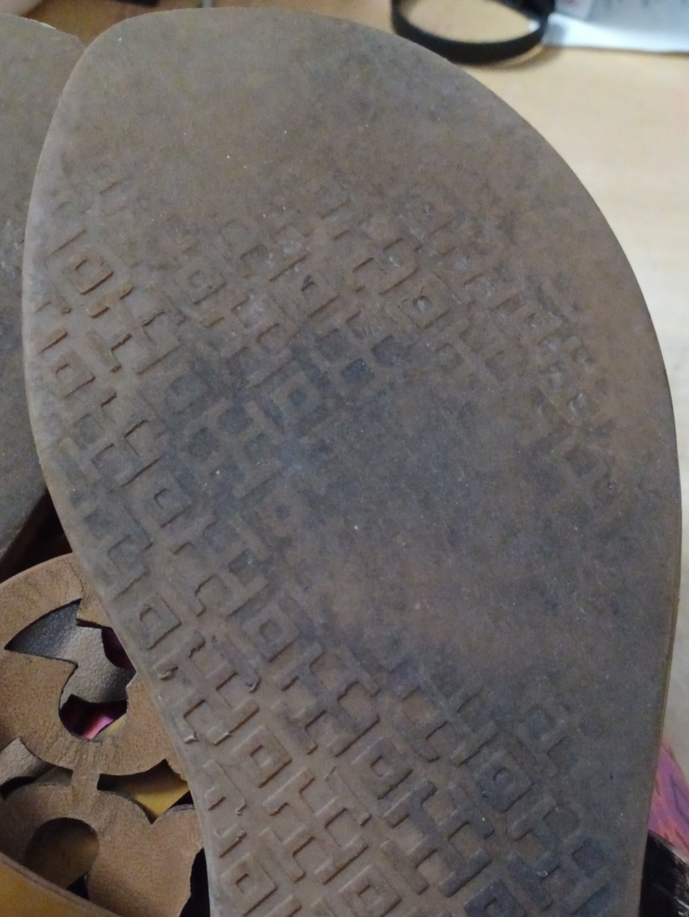 Tory Burch Tan Miller Calf Leather Logo Thong Sandals Size 10 - Picture 12 of 16